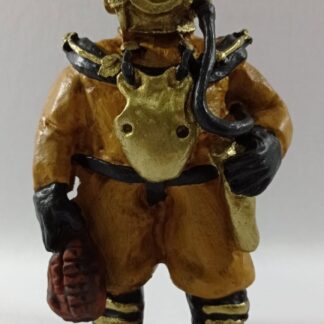 personaje gordo buzo